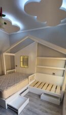 L shape house bed