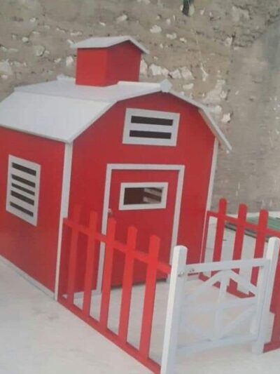 Mini Farmhouse Playhouse
